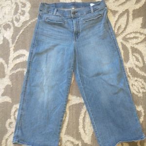 Levi's wide leg cropped denim